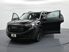 Used 2021  GMC Terrain FWD 4dr SLT at Landmark Auto Credit Center near springfield&comma; IL