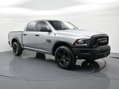 Used 2022  Ram 1500 Classic Warlock 4x4 Crew Cab 5'7" Box at Landmark Auto Credit Center near springfield&comma; IL
