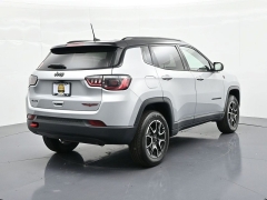 Used 2025  Jeep Compass Trailhawk 4x4 at Landmark Auto Credit Center near springfield&comma; IL