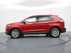 Used 2020  Ford Edge 4d SUV AWD Titanium at Landmark Auto Credit Center near springfield&comma; IL