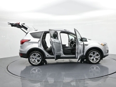 Used 2019  Ford Escape 4d SUV 4WD Titanium at Landmark Auto Credit Center near springfield&comma; IL