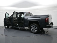 Used 2017  GMC Sierra 1500 4WD Crew Cab 143&period;5" SLT at Landmark Auto Credit Center near springfield&comma; IL