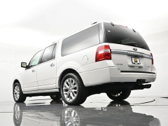 Used 2015  Ford Expedition EL 4d SUV 4WD Limited at Landmark Auto Credit Center near springfield&comma; IL