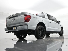 Used 2024  Ford F-150 Platinum 4WD SuperCrew Box at Landmark Auto Credit Center near springfield&comma; IL