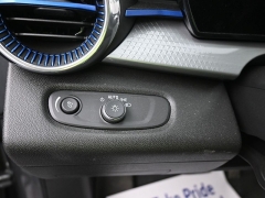 Used 2025  Chevrolet Trax FWD 4dr LT at Landmark Auto Credit Center near springfield&comma; IL