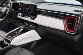 Used 2024  GMC Canyon 4WD Crew Cab AT4X at Landmark Auto Credit Center near springfield&comma; IL
