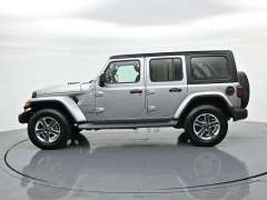 Used 2019  Jeep Wrangler Unlimited Sahara 4x4 at Landmark Auto Credit Center near springfield&comma; IL