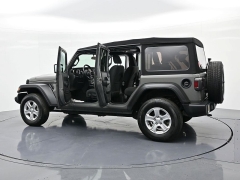 Used 2020  Jeep Wrangler Unlimited Sport S 4x4 at Landmark Auto Credit Center near springfield&comma; IL