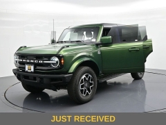 Used 2024  Ford Bronco Outer Banks 4 Door 4x4 at Landmark Auto Credit Center near springfield&comma; IL