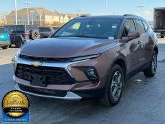 Used 2024  Chevrolet Blazer AWD 4dr LT w&sol;2LT at Landmark Auto Credit Center near springfield&comma; IL