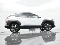 Used 2025  Hyundai Kona SEL AWD at Landmark Auto Credit Center near springfield&comma; IL