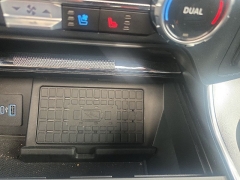 Used 2024  Ford F-150 Platinum 4WD SuperCrew Box at Landmark Auto Credit Center near springfield&comma; IL