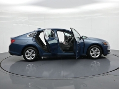 Used 2024  Chevrolet Malibu 4dr Sdn 1LT at Landmark Auto Credit Center near springfield&comma; IL