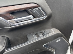 Used 2024  GMC Sierra 1500 4WD Crew Cab 147" SLT at Landmark Auto Credit Center near springfield&comma; IL