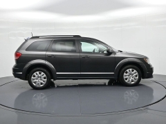 Used 2020  Dodge Journey 4d SUV FWD SE 2&period;4L Value at Landmark Auto Credit Center near springfield&comma; IL
