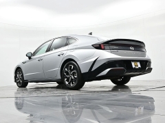 Used 2024  Hyundai Sonata SEL 2&period;5L AWD at Landmark Auto Credit Center near springfield&comma; IL