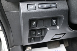 Used 2022  Nissan Frontier Crew Cab 4x4 SV Auto at Landmark Auto Credit Center near springfield&comma; IL