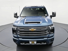Used 2024  Chevrolet Silverado 3500HD 4WD Crew Cab 159" High Country Dsl at Landmark Auto Credit Center near springfield&comma; IL