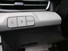 Used 2024  Hyundai Elantra Limited IVT at Landmark Auto Credit Center near springfield&comma; IL