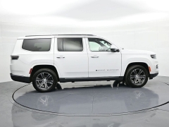 Used 2022  Jeep Grand Wagoneer Series I 4x4 at Landmark Auto Credit Center near springfield&comma; IL