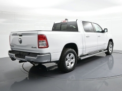 Used 2022  Ram 1500 Big Horn 4x4 Crew Cab 5'7" Box at Landmark Auto Credit Center near springfield&comma; IL