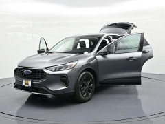 Used 2024  Ford Escape Active FWD at Landmark Auto Credit Center near springfield&comma; IL