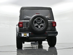 Used 2018  Jeep Wrangler Unlimited 4d SUV 4WD Sport at Landmark Auto Credit Center near springfield&comma; IL