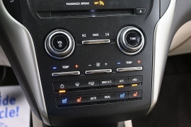 Used 2018  Lincoln MKC 4d SUV AWD Reserve at Landmark Auto Credit Center near springfield&comma; IL