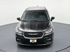 Used 2023  Chrysler Pacifica Touring L FWD at Landmark Auto Credit Center near springfield&comma; IL