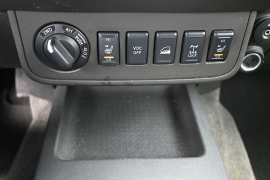 Used 2011  Nissan Frontier 4WD Crew Cab SWB Auto PRO-4X at Landmark Auto Credit Center near springfield&comma; IL