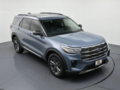 Used 2025  Ford Explorer Active 4WD at Landmark Auto Credit Center near springfield&comma; IL