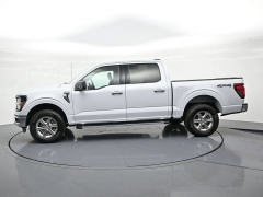 Used 2025  Ford F-150 XLT 4WD SuperCrew 5&period;5' Box at Landmark Auto Credit Center near springfield&comma; IL