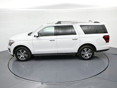 Used 2024  Ford Expedition Max Limited 4x4 at Landmark Auto Credit Center near springfield&comma; IL