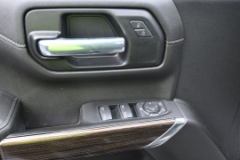 Used 2020  Chevrolet Silverado 1500 4WD Double Cab 147" RST at Landmark Auto Credit Center near springfield&comma; IL