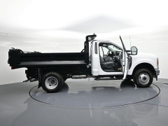 Used 2024  Ford Super Duty F-350 DRW 4WD Reg Cab WB CA at Landmark Auto Credit Center near springfield&comma; IL