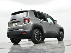 Used 2023  Jeep Renegade Trailhawk 4x4 at Landmark Auto Credit Center near springfield&comma; IL