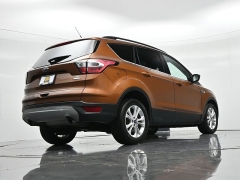 Used 2017  Ford Escape 4d SUV FWD SE at Landmark Auto Credit Center near springfield&comma; IL
