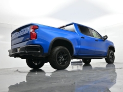 Used 2022  Chevrolet Silverado 1500 4WD Crew Cab 147" ZR2 at Landmark Auto Credit Center near springfield&comma; IL