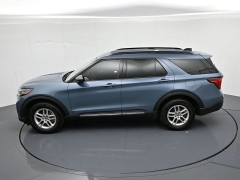 Used 2025  Ford Explorer Active 4WD at Landmark Auto Credit Center near springfield&comma; IL