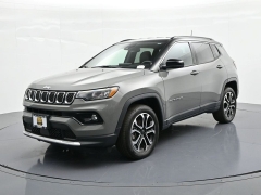 Used 2023  Jeep Compass Limited 4x4 at Landmark Auto Credit Center near springfield&comma; IL