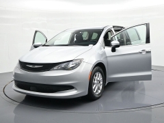 Used 2023  Chrysler Voyager LX FWD at Landmark Auto Credit Center near springfield&comma; IL