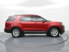 Used 2016  Ford Explorer 4d SUV FWD XLT at Landmark Auto Credit Center near springfield&comma; IL