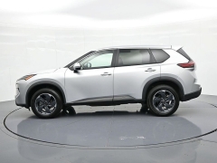 Used 2024  Nissan Rogue FWD SV at Landmark Auto Credit Center near springfield&comma; IL