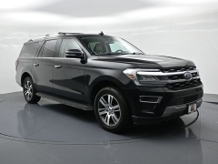 Used 2024  Ford Expedition Max Limited 4x4 at Landmark Auto Credit Center near springfield&comma; IL