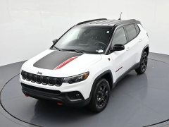 Used 2023  Jeep Compass Trailhawk 4x4 at Landmark Auto Credit Center near springfield&comma; IL