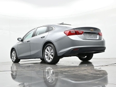 Used 2024  Chevrolet Malibu 4dr Sdn 1LT at Landmark Auto Credit Center near springfield&comma; IL