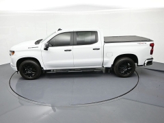 Used 2023  Chevrolet Silverado 1500 4WD Crew Cab 147" Custom at Landmark Auto Credit Center near springfield&comma; IL