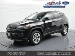 Used 2025  Jeep Compass Latitude 4x4 at Landmark Auto Credit Center near springfield&comma; IL