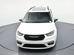 Used 2023  Chrysler Pacifica Limited FWD at Landmark Auto Credit Center near springfield&comma; IL