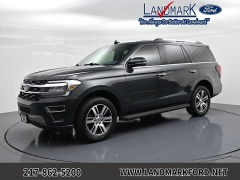 2024 Ford Expedition Limited 4x4 at Landmark Auto Credit Center near springfield&comma; IL